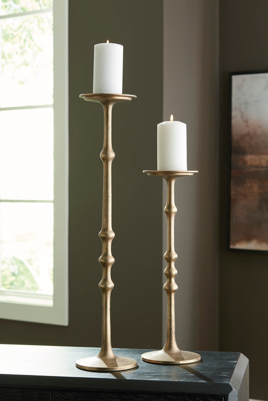 Lars Candle Holder Set