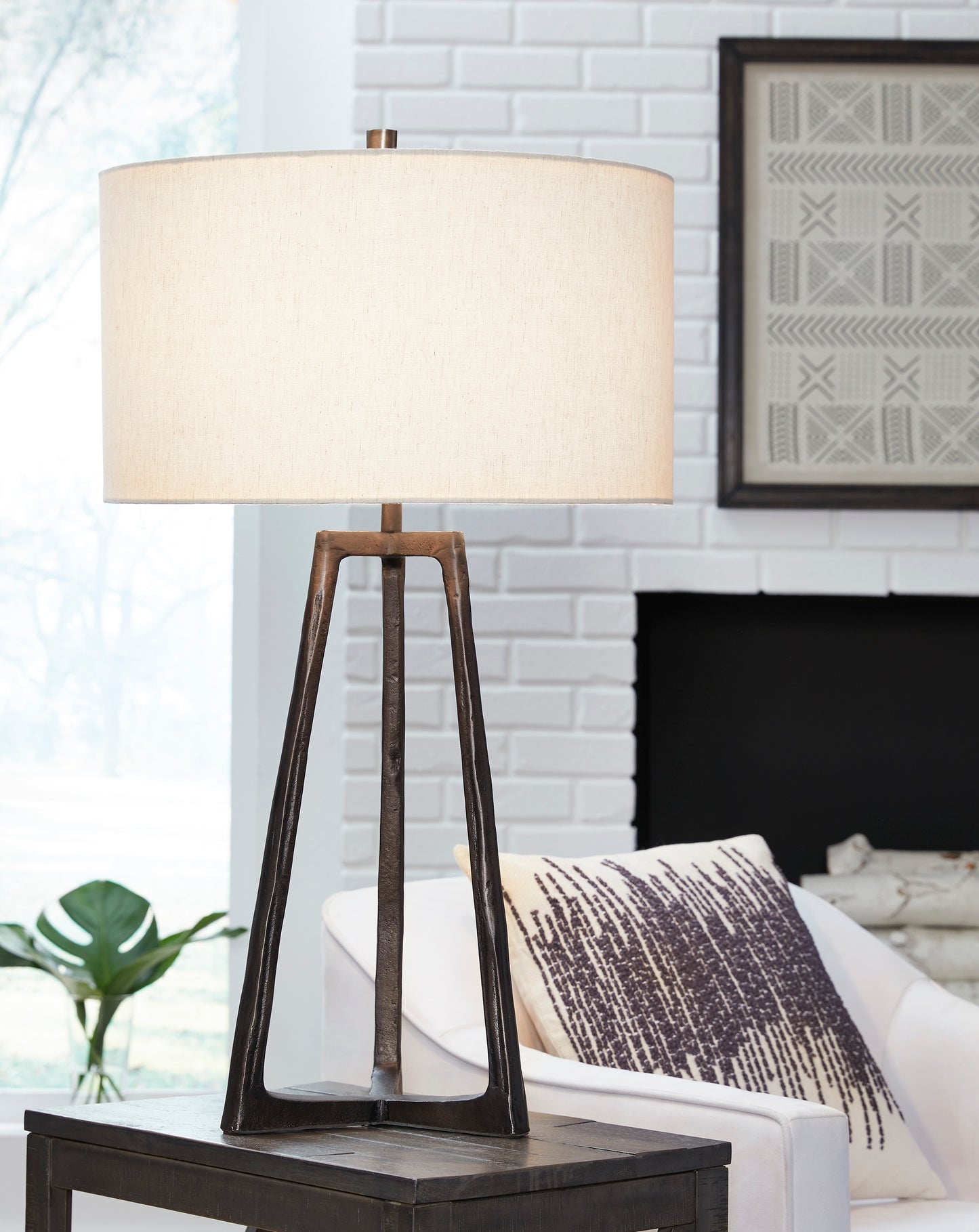 Table Lamp L208344