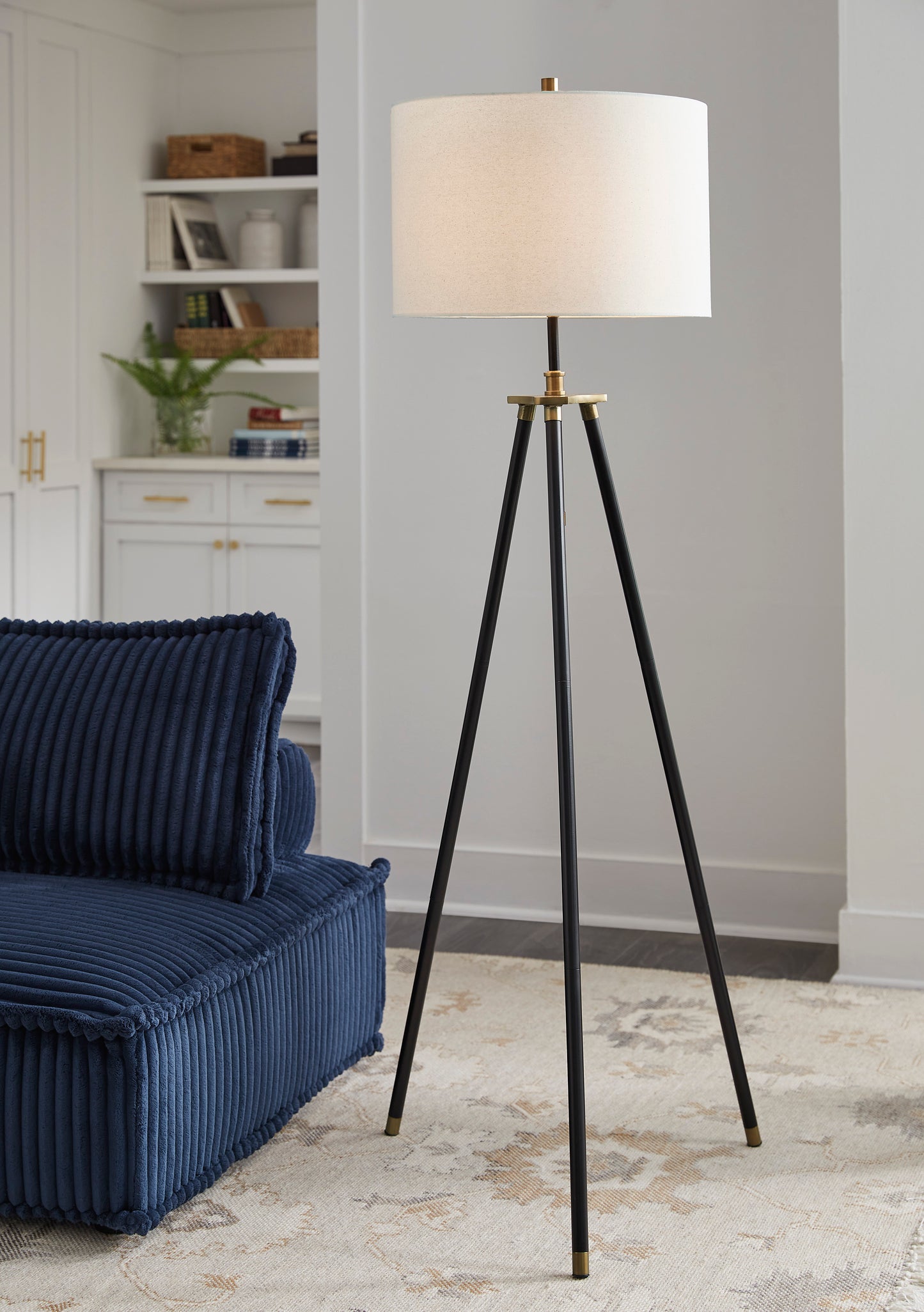 Monserrat Floor Lamp