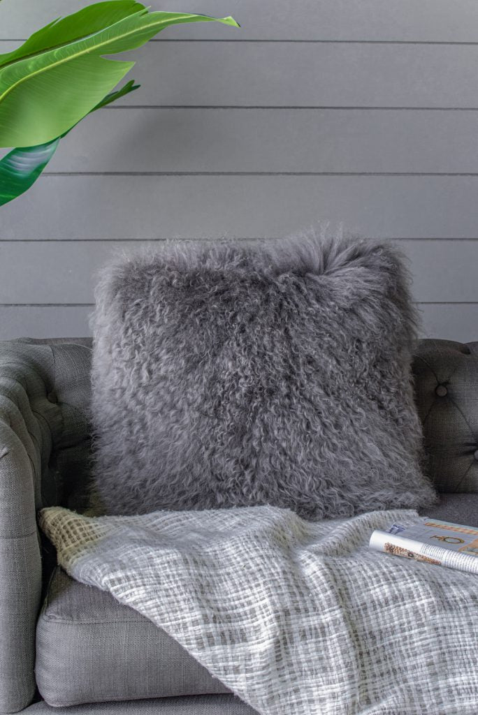 20x20" Lamb Fur Pillow